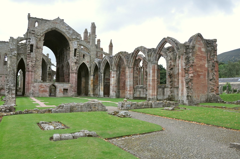 梅尔罗斯修道院 (melrose abbey)